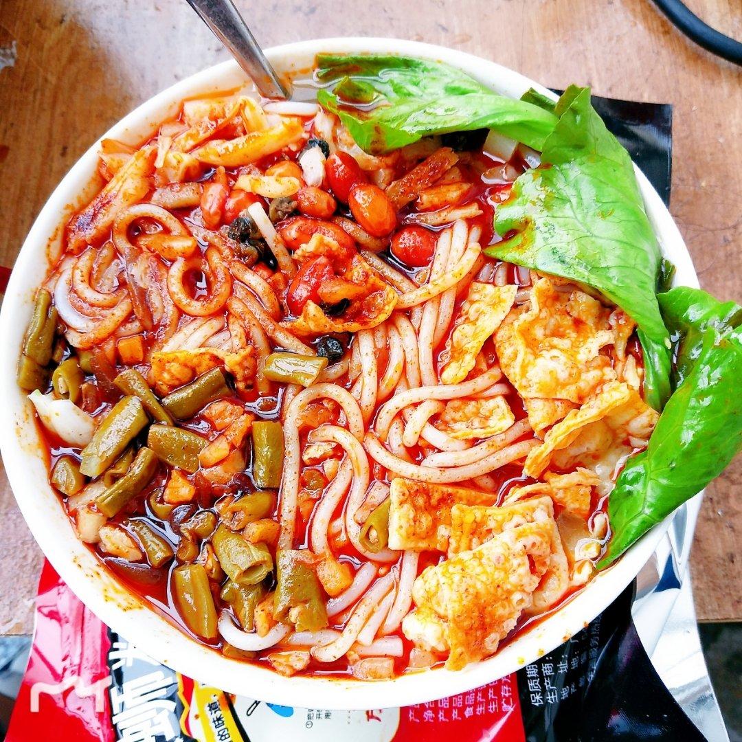 螺蛳粉的丰富吃法