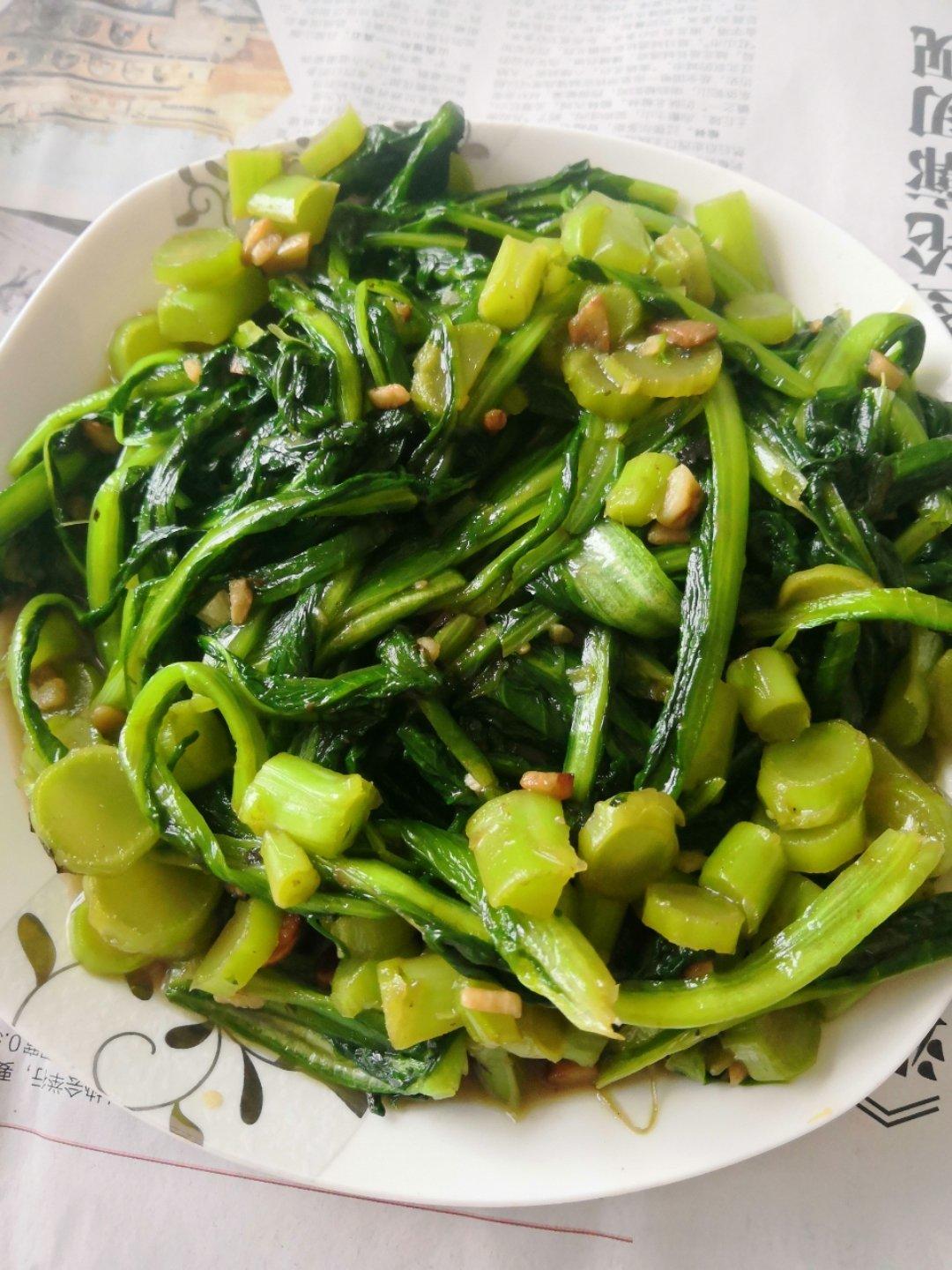 清炒油麦菜