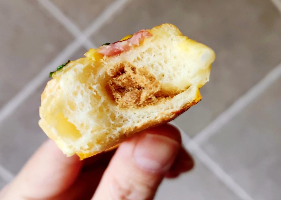 香葱芝士培根肉松面包条