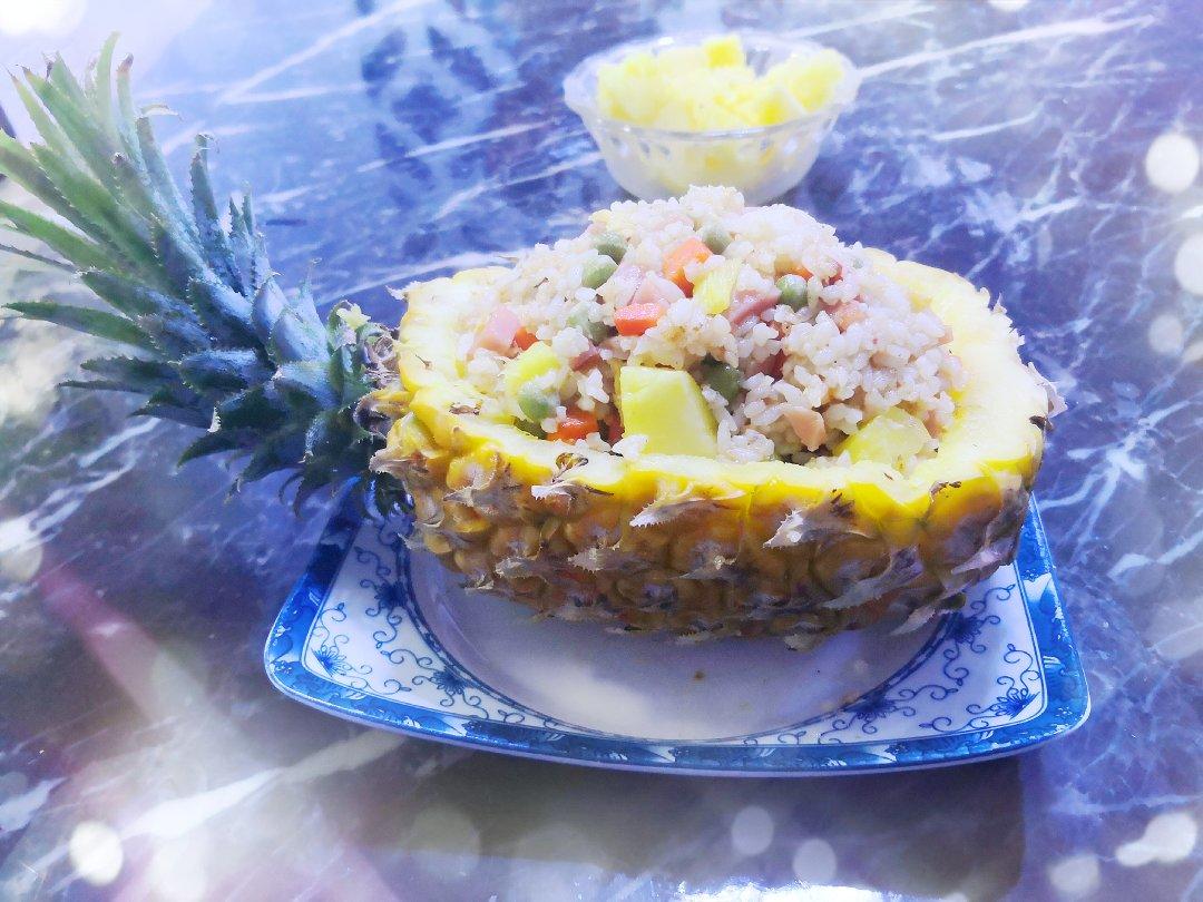 菠萝黄金饭
