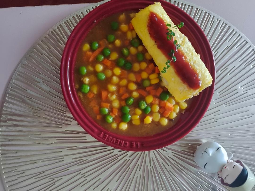 【咖喱蛋包饭】