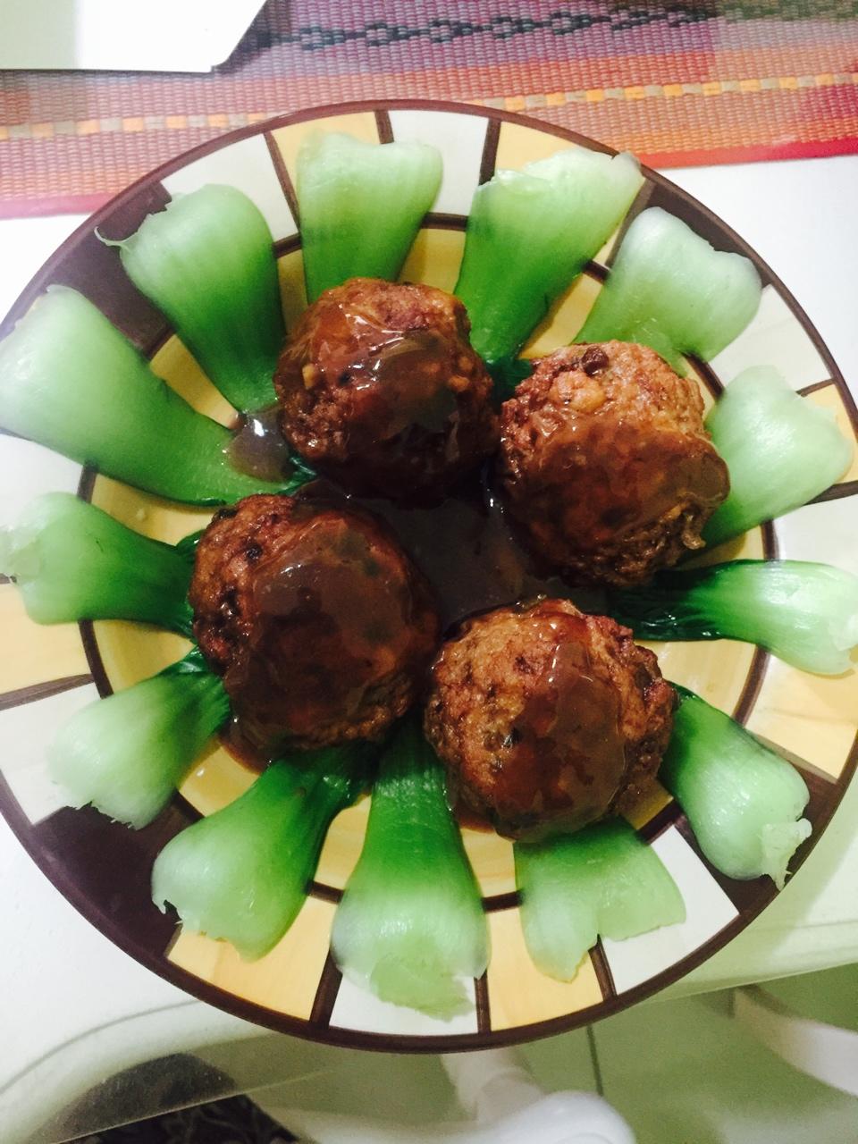 四喜丸子/红烧狮子头 Chinese Meatballs