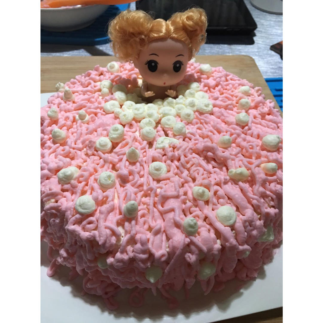 详细步骤制作泡泡浴娃娃蛋糕