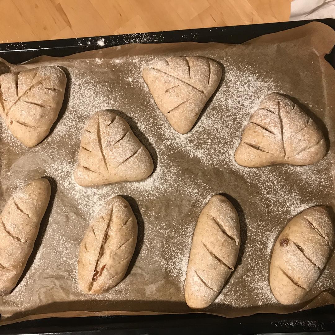 红糖桂圆全麦软欧包（金大旺）