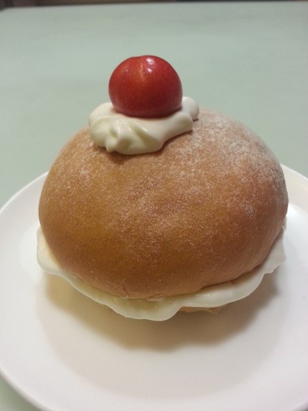 奶油小餐包