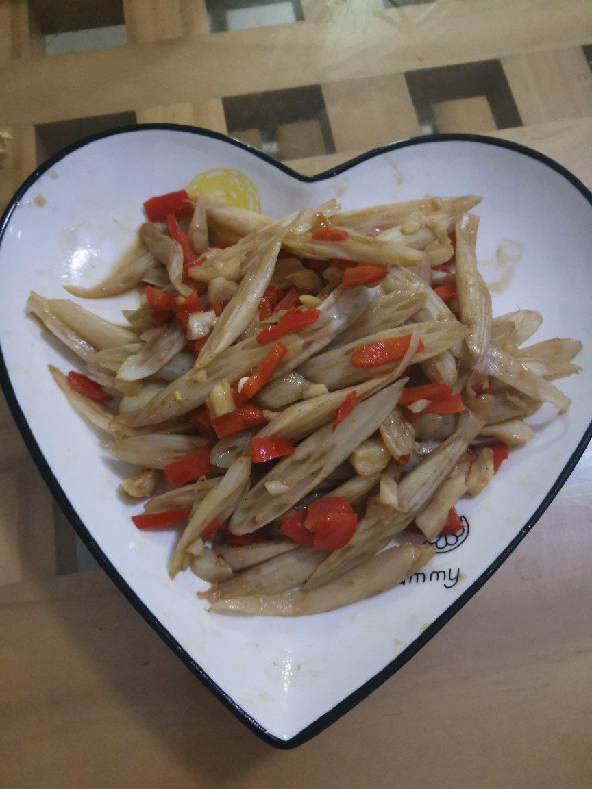 酸辣藕尖 开胃的清炒脆爽藕带