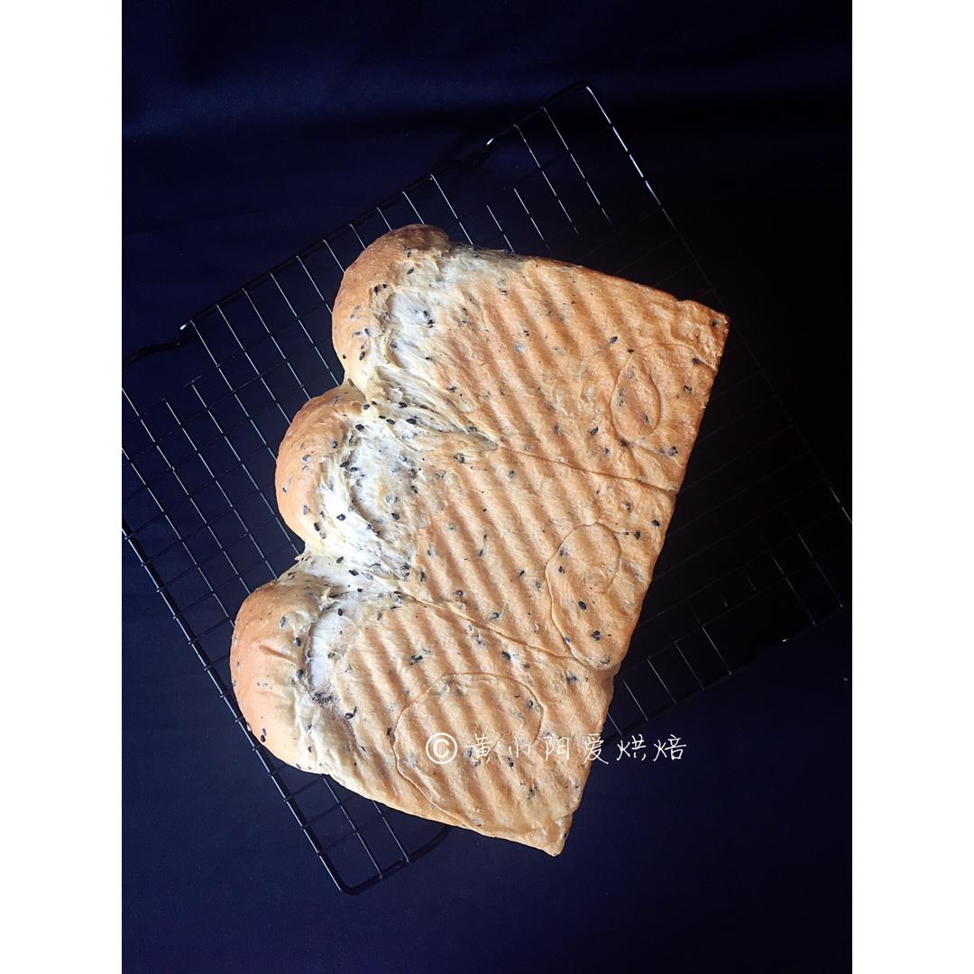 金大旺的黑芝麻吐司