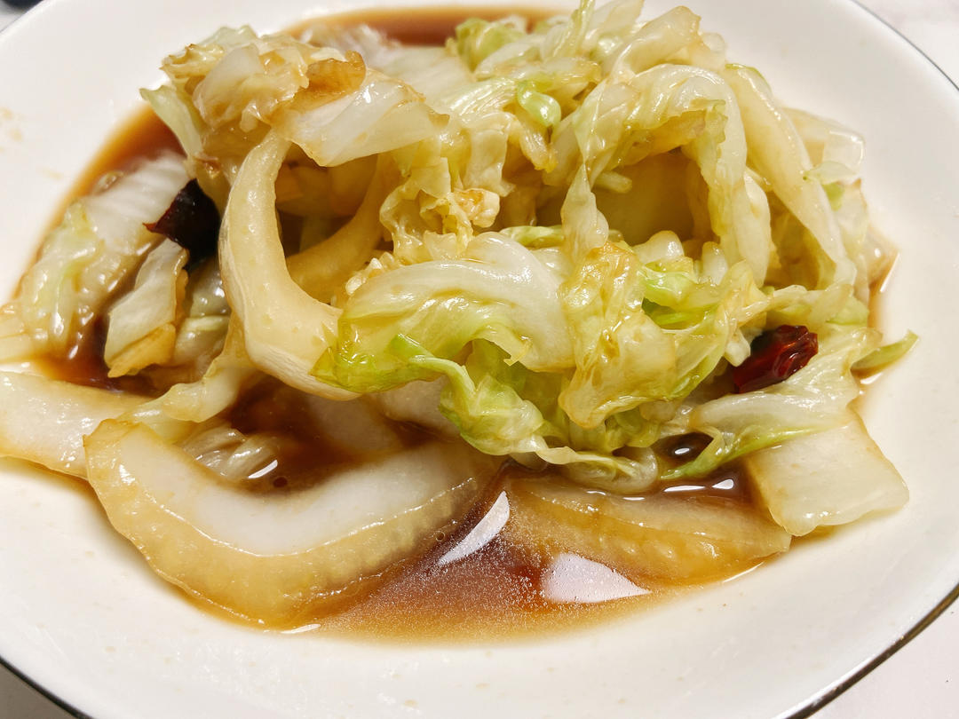 厨师长教你：“酸辣大白菜”的家常做法，酸辣又开胃，收藏了