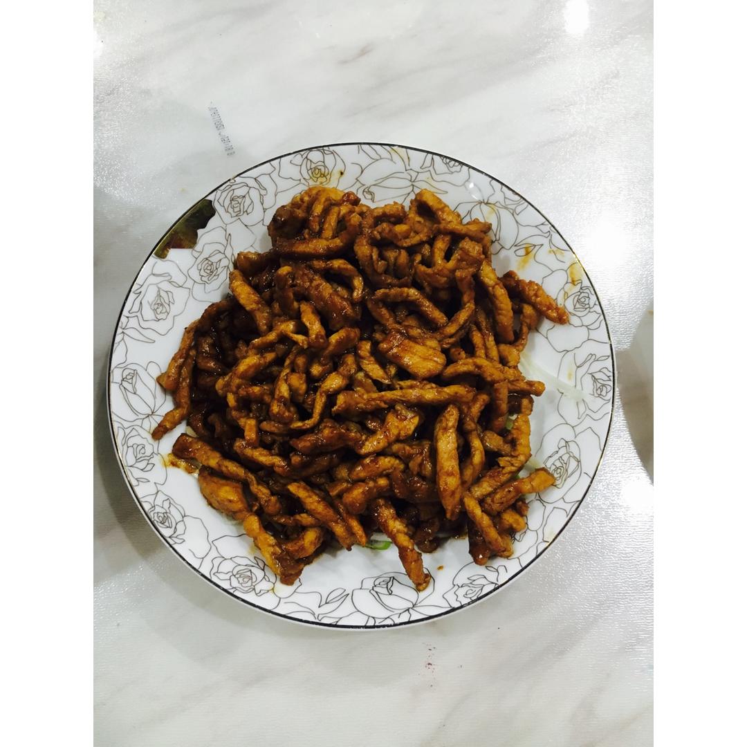 京酱肉丝