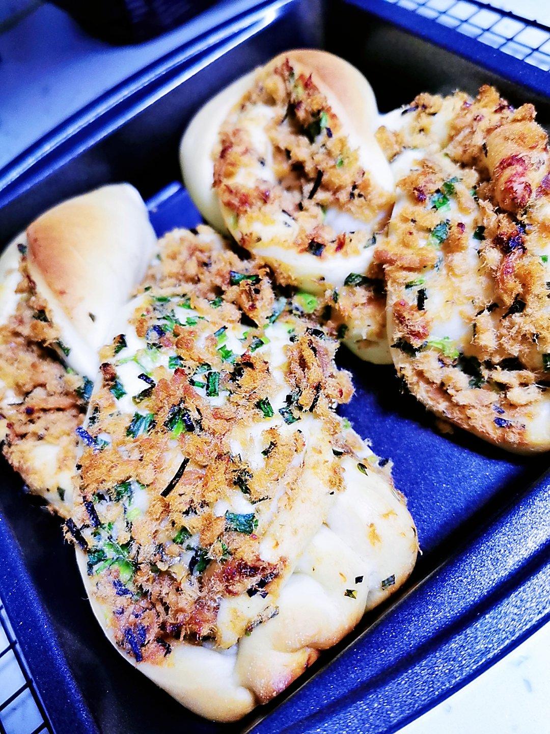 香葱肉松手撕面包_消耗沙拉酱