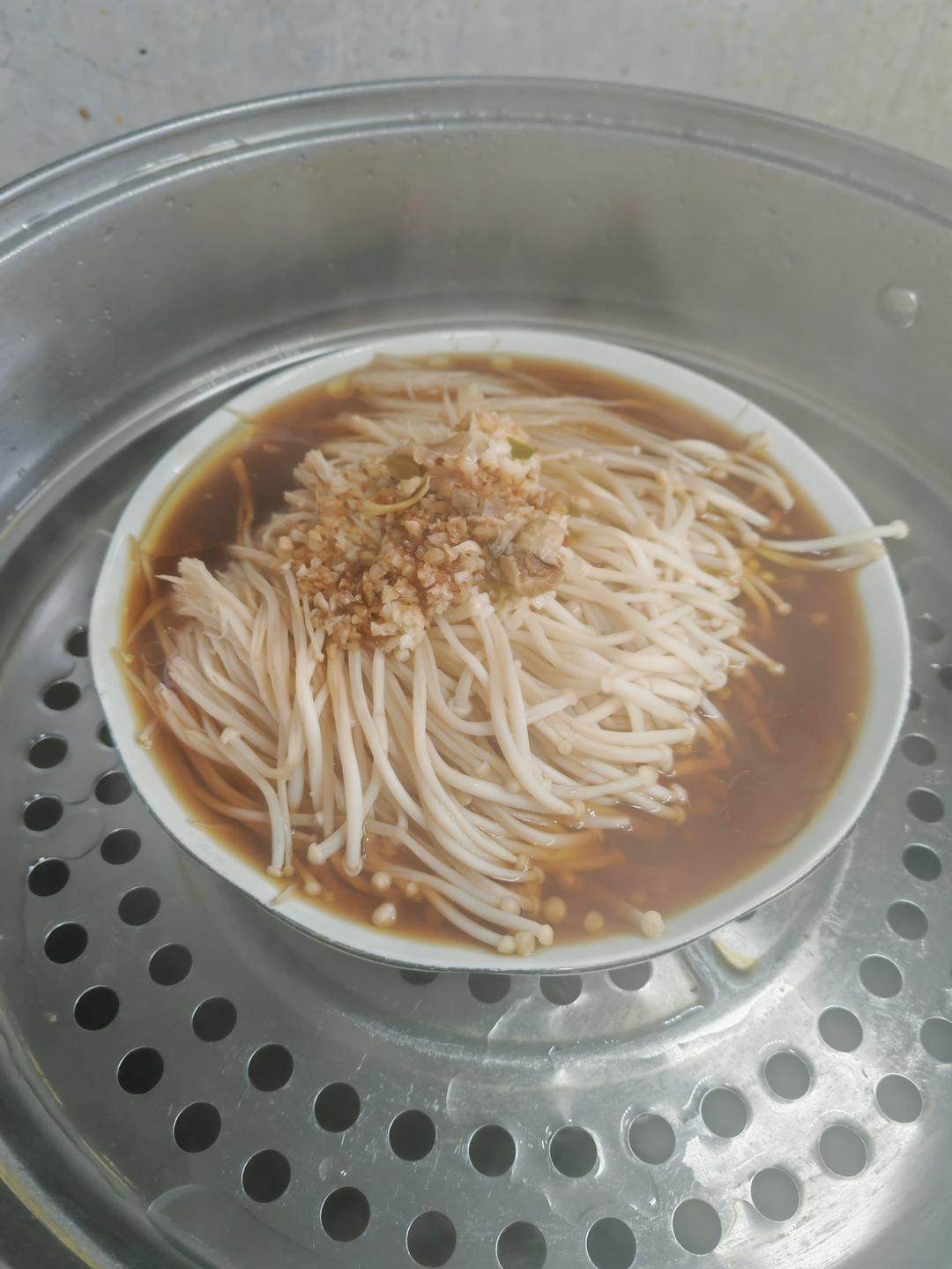 蒜蓉蒸金针菇