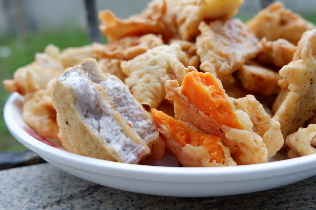 虾酥-芋头酥-酥肉（外酥内糯的芋头酥，超级简单的酥糊调制方法！不用复炸）