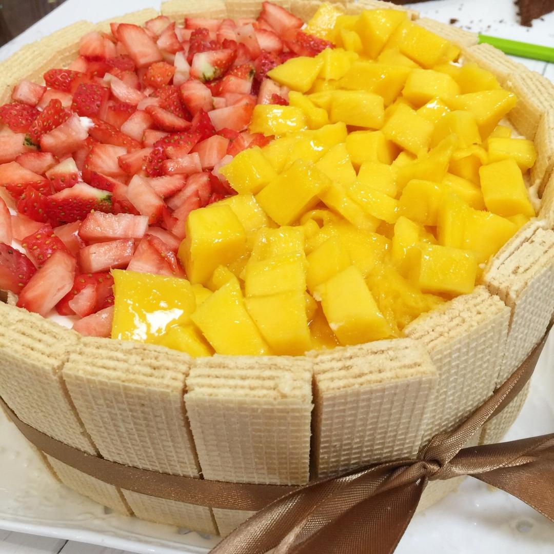 生日蛋糕教程【威化饼干围边】