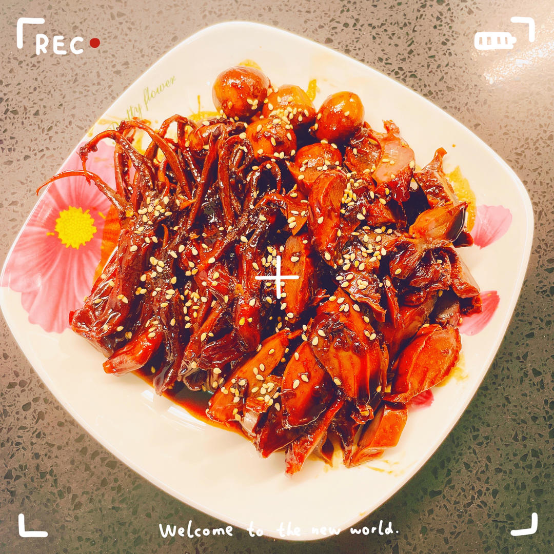 周黑鸭就是这个味儿~~卤鸭舌•鸭翅•鸭脖•鸭肠