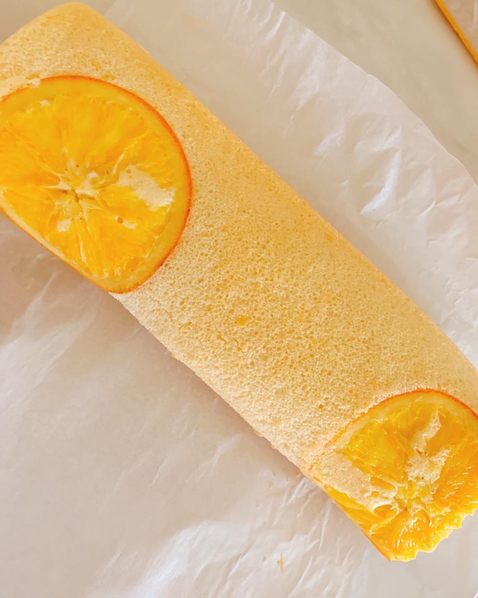 橙香蛋糕卷