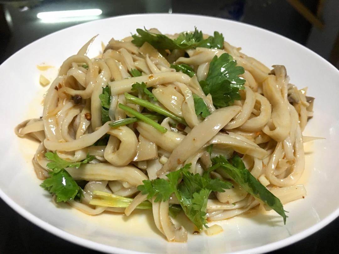 凉拌手撕杏鲍菇