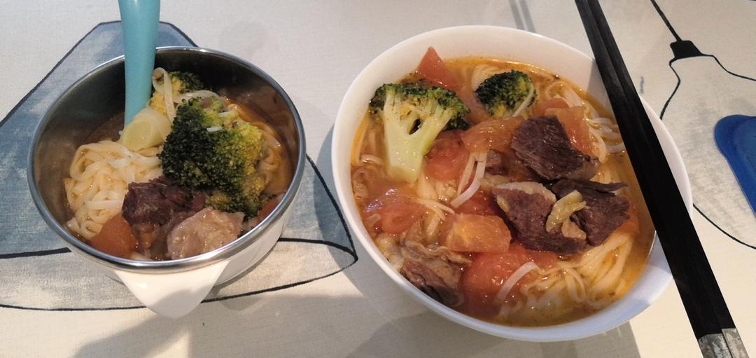 番茄牛腩面(妈妈的味道)