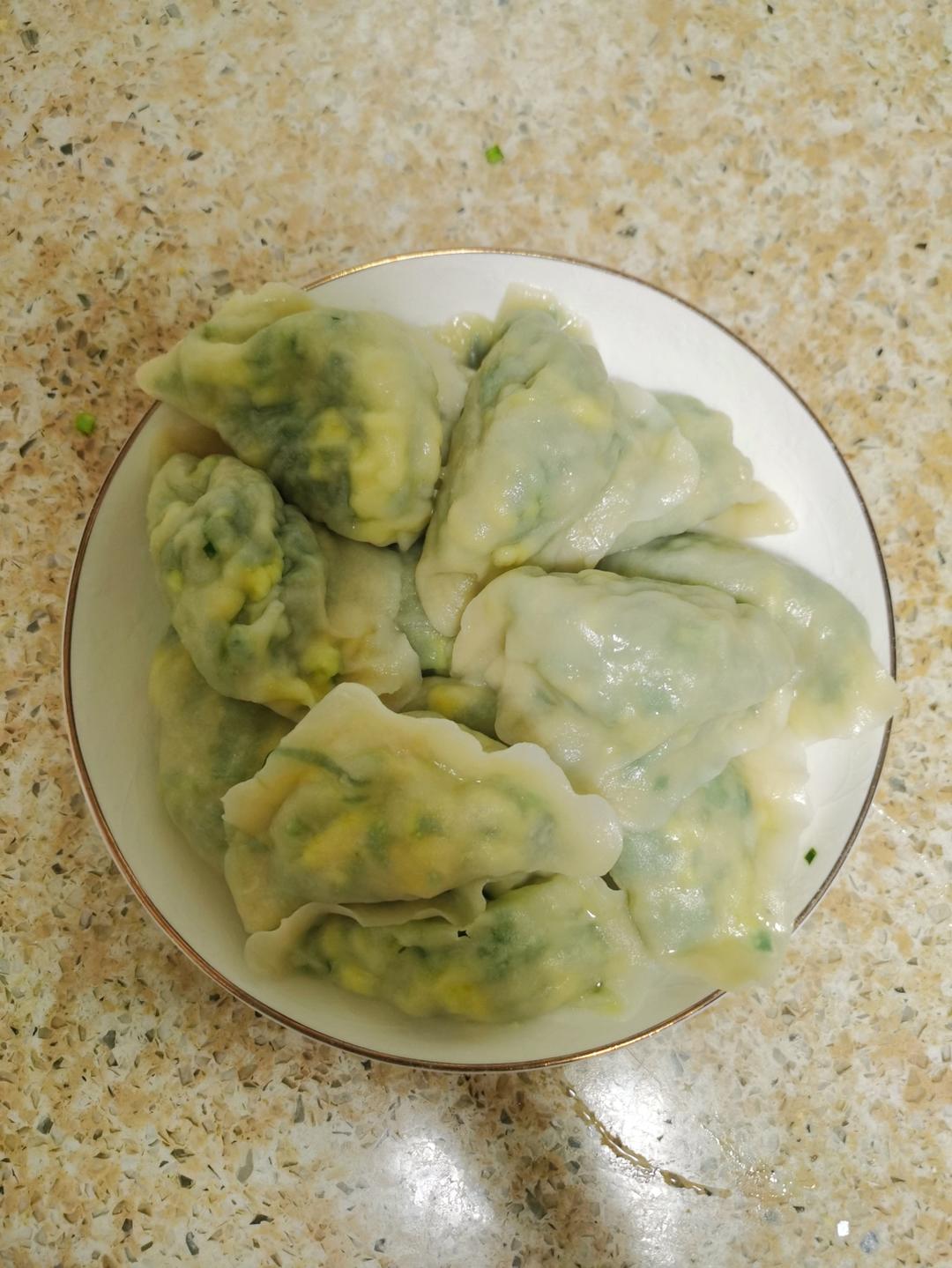 经典的韭菜鸡蛋馅儿饺子 怎么吃都不会腻