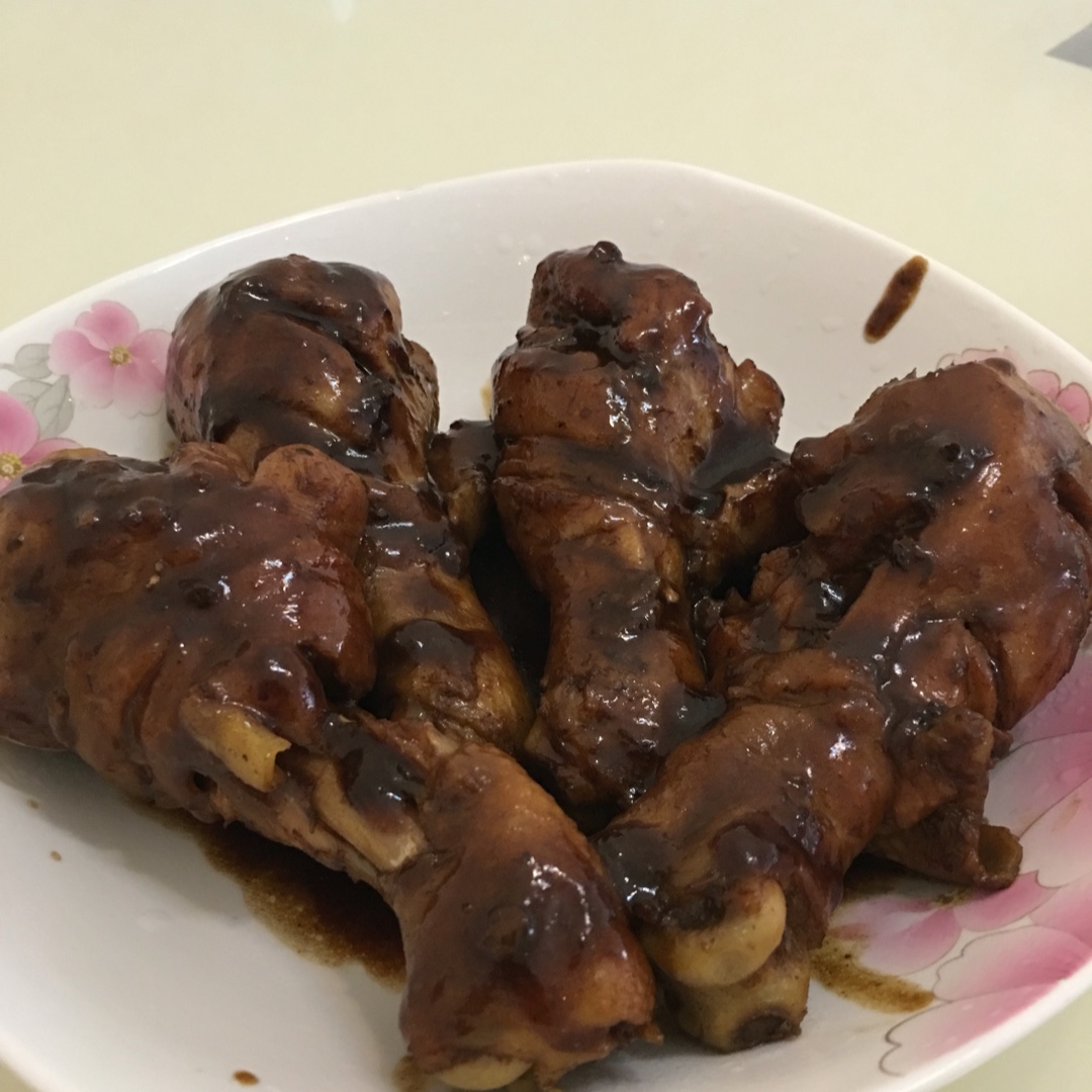秘制酱油鸡腿