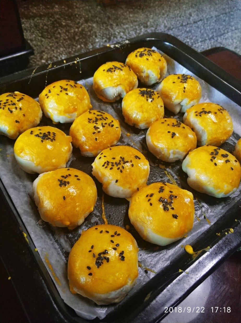 苏式榨菜鲜肉月饼