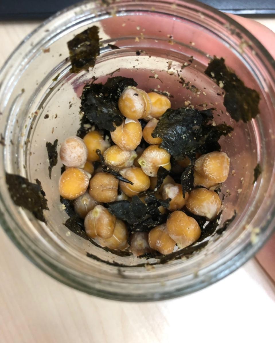 海苔芝麻烤鹰嘴豆