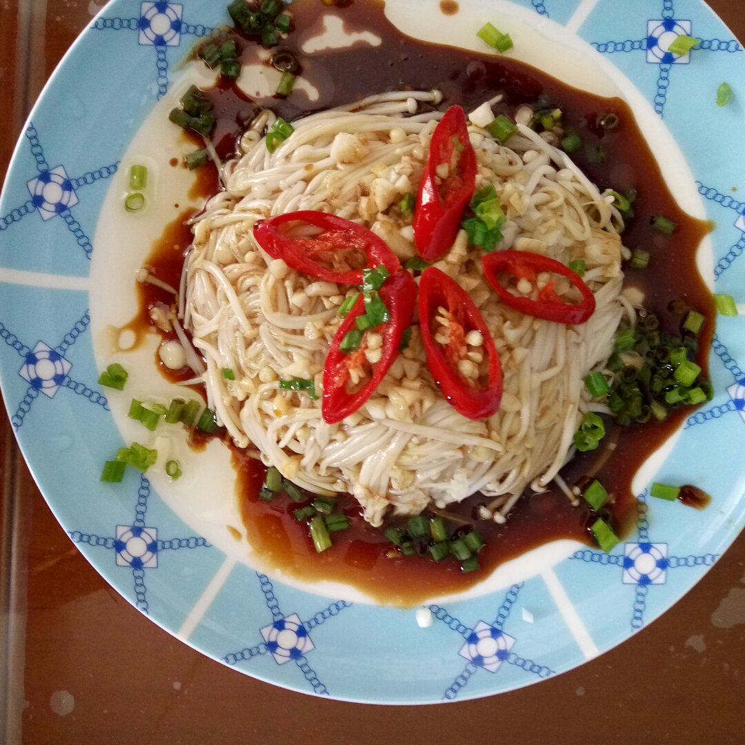 凉拌金针菇
