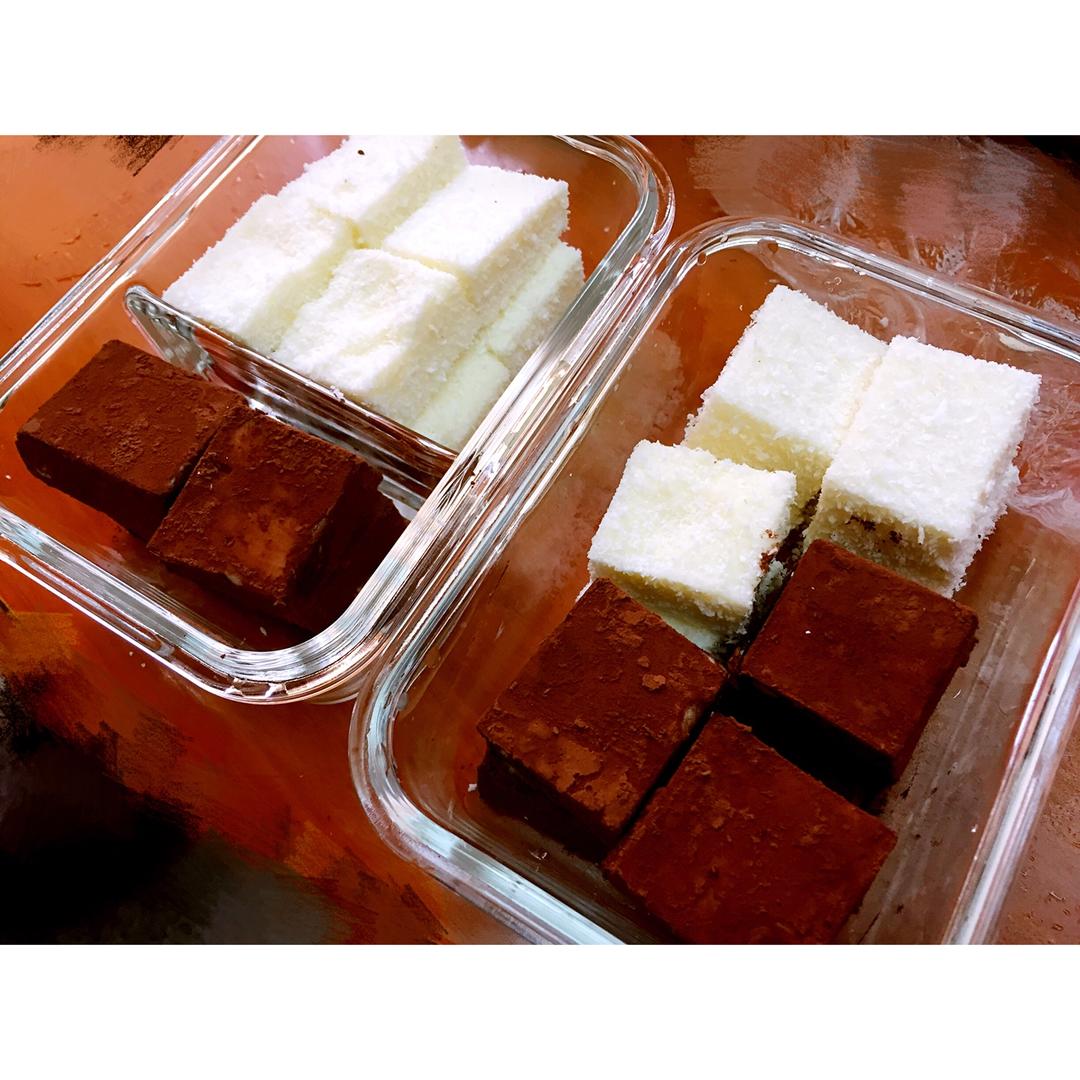 完胜85度C牛奶椰丝小方