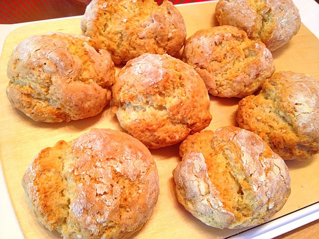 丑怪小石头(简易圆面包)