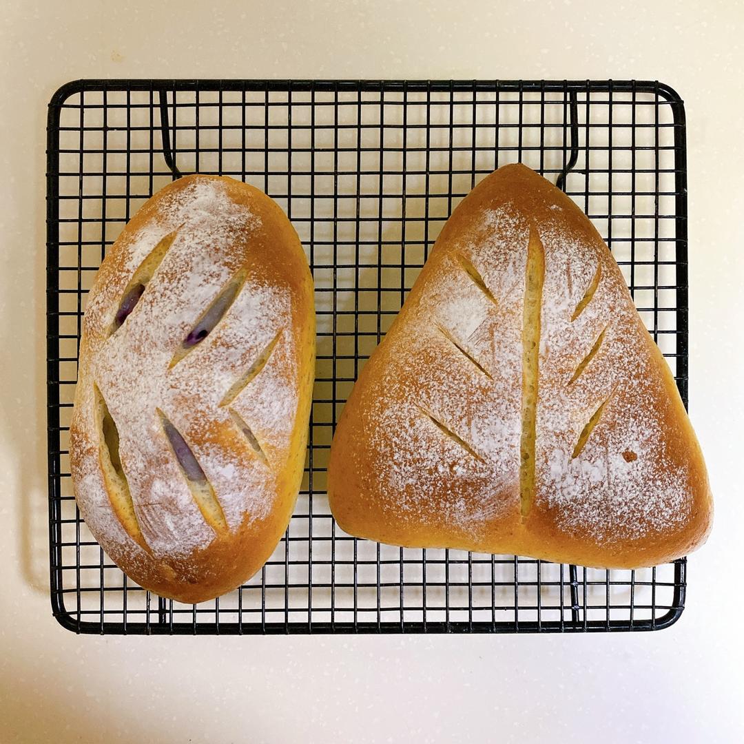 紫薯肉松麻薯软欧