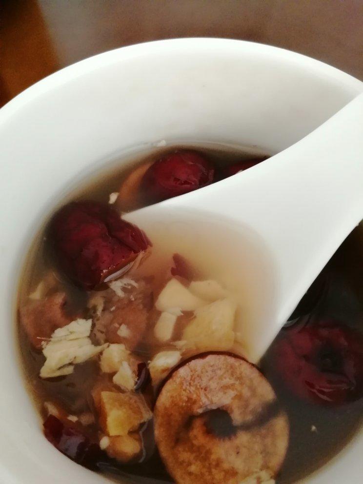 红糖红枣姜茶