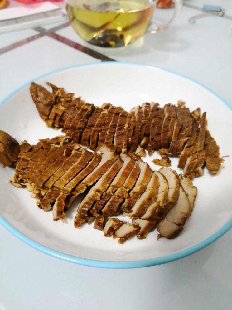 酱油卤肉