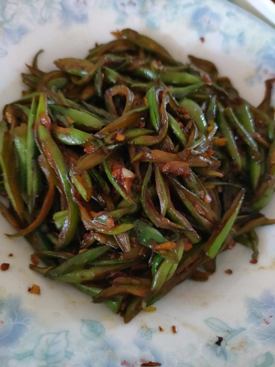 不吃不知道，一吃吓一跳的蒜香素炒豆角