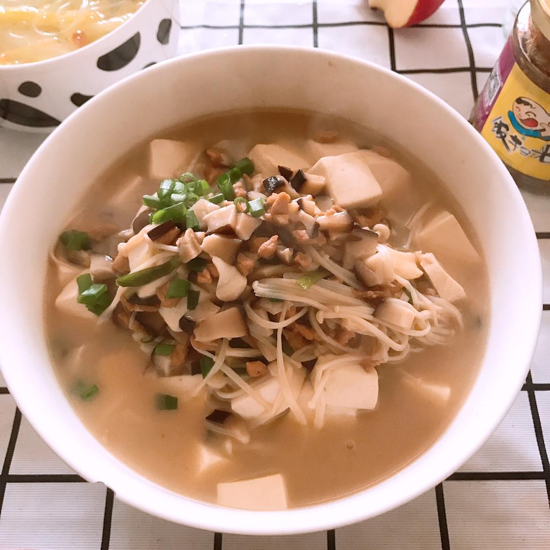 超级下饭的香菇肉沫豆腐