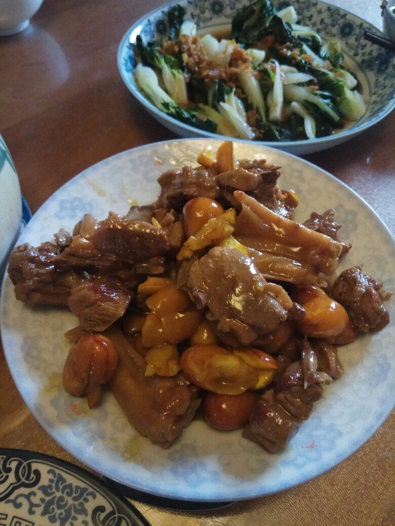 凤眼果焖鸭