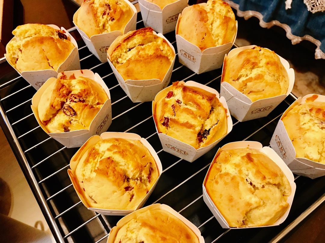 葡萄干（蔓越莓干）香蕉马芬