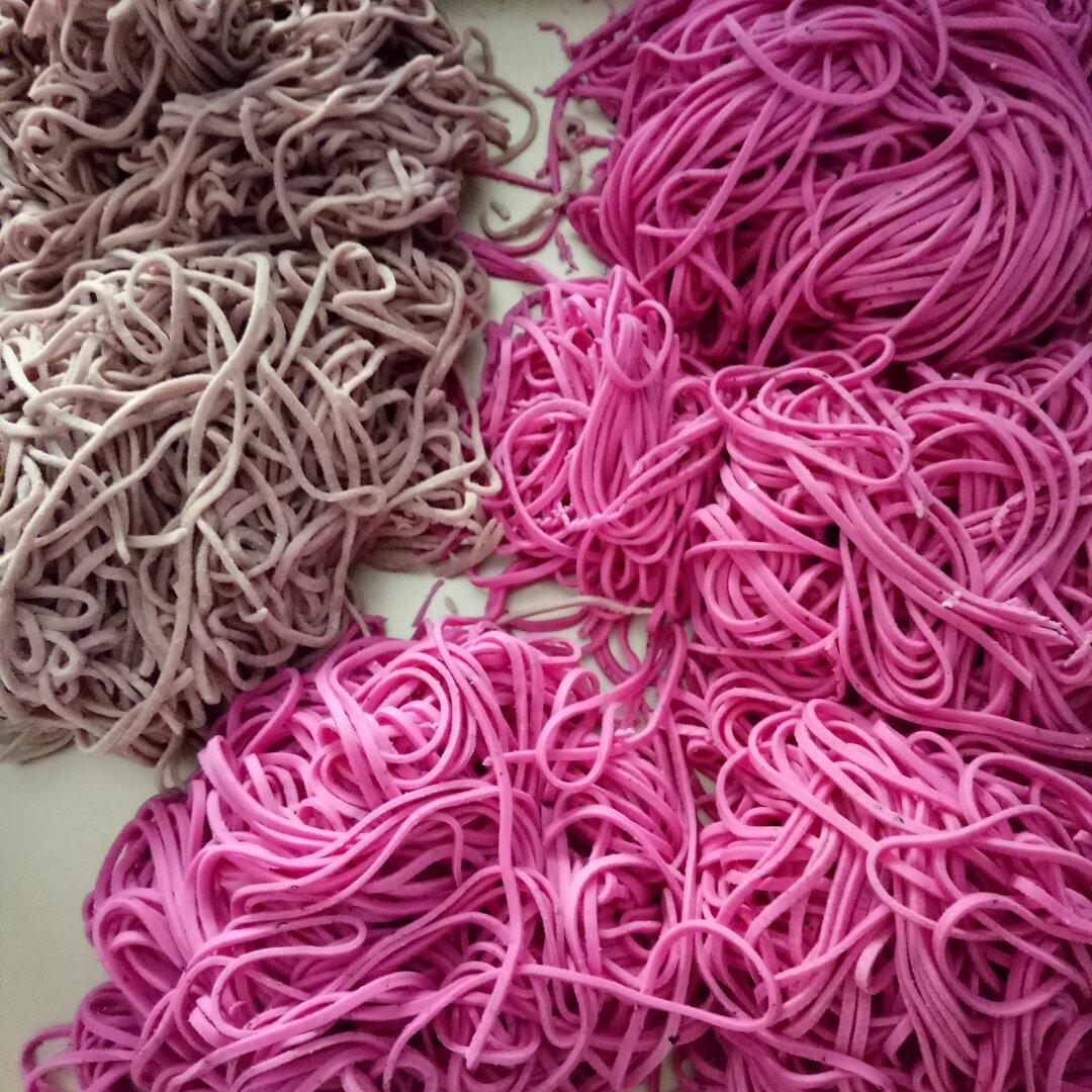 彩色面 有机面 蔬菜面 手工面 女侠森森