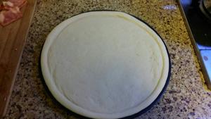 自制培根披萨的做法 步骤1