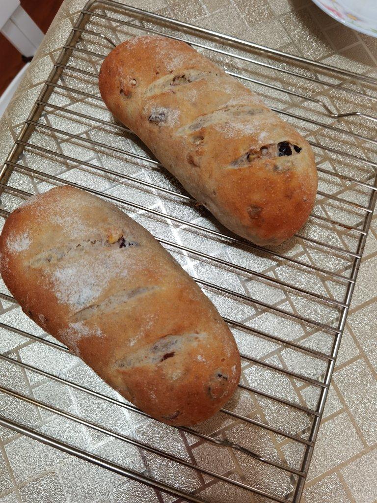 全麦核桃包～软欧包