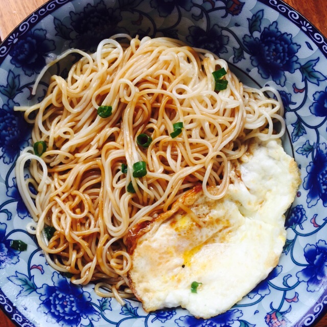 简单小葱油泼面