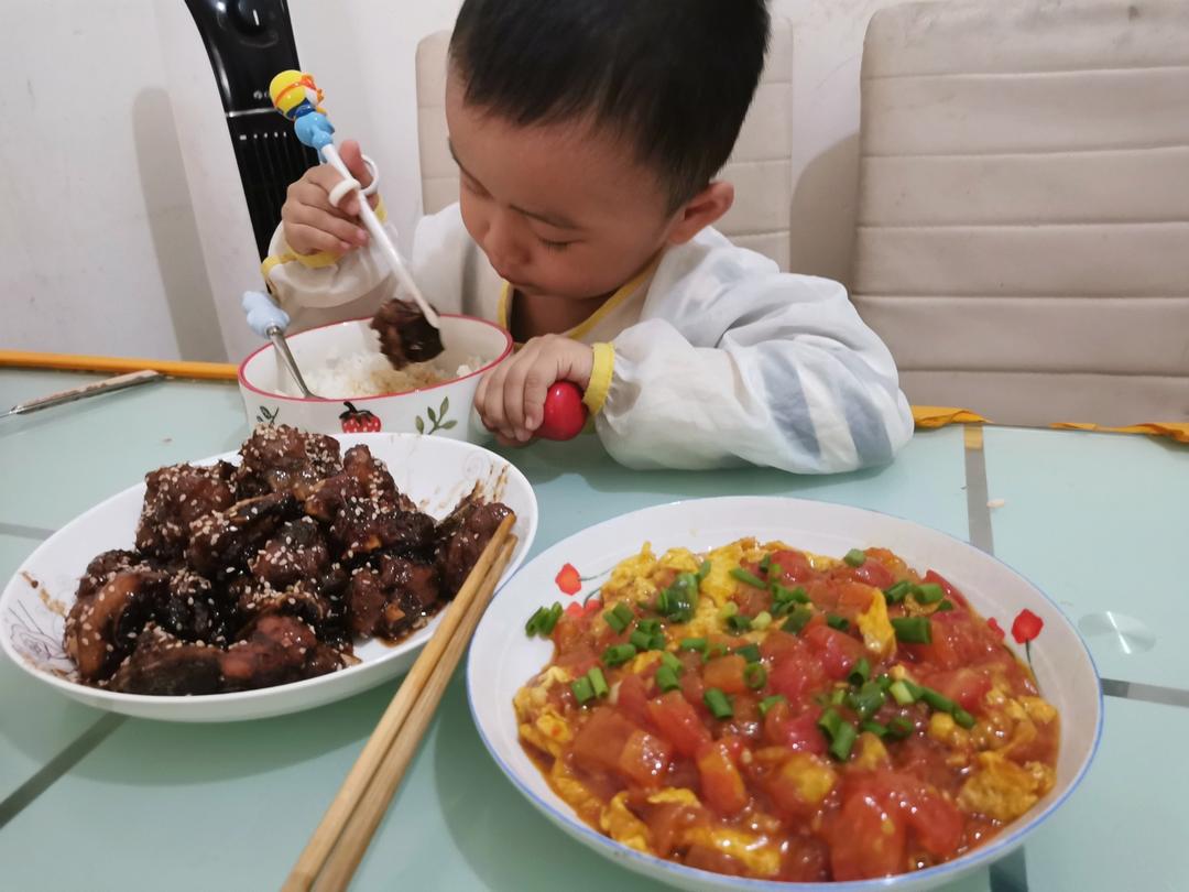 零失败的“糖醋排骨”黄金配比酱汁