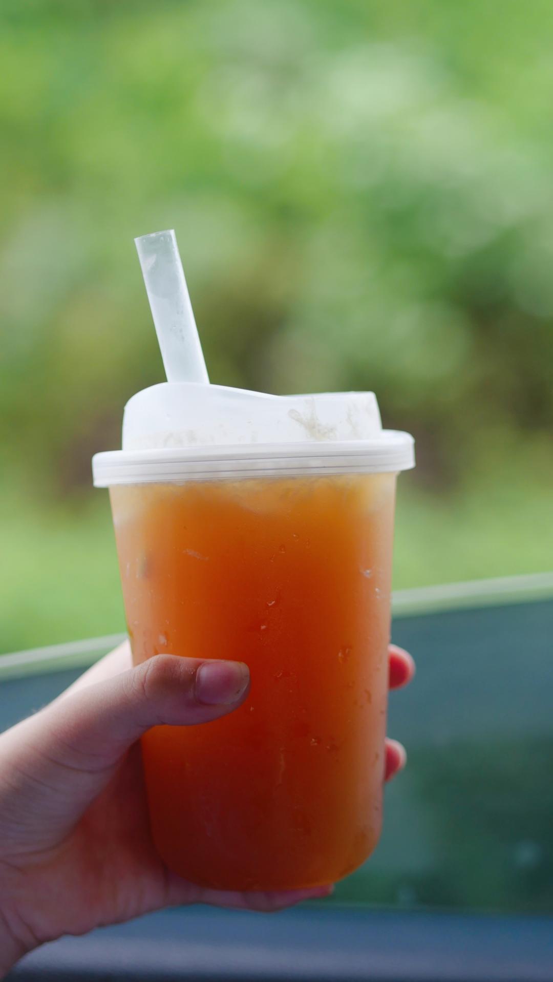 蜜桃乌龙茶