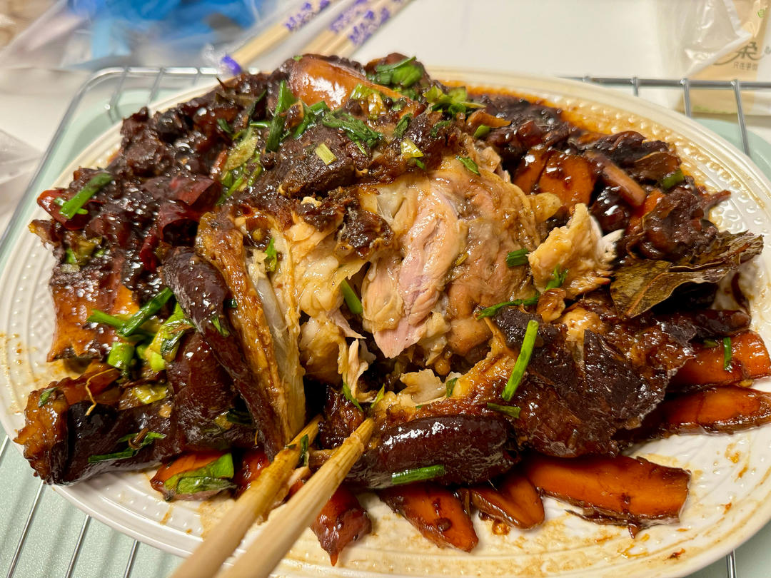 【曼食慢语】秘制东坡肘子