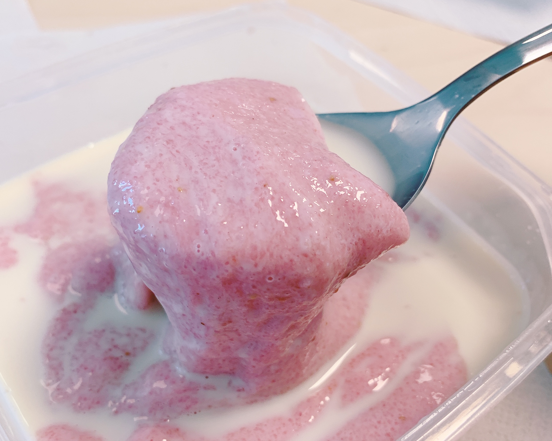 生酮｜燕麦奶淋草莓麻薯（洋车前子粉版）的做法