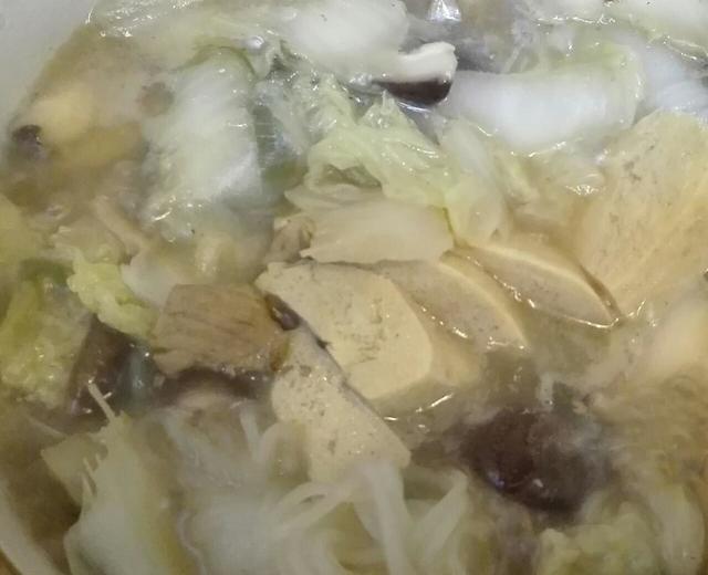 乱炖之大白菜砂锅煲的做法