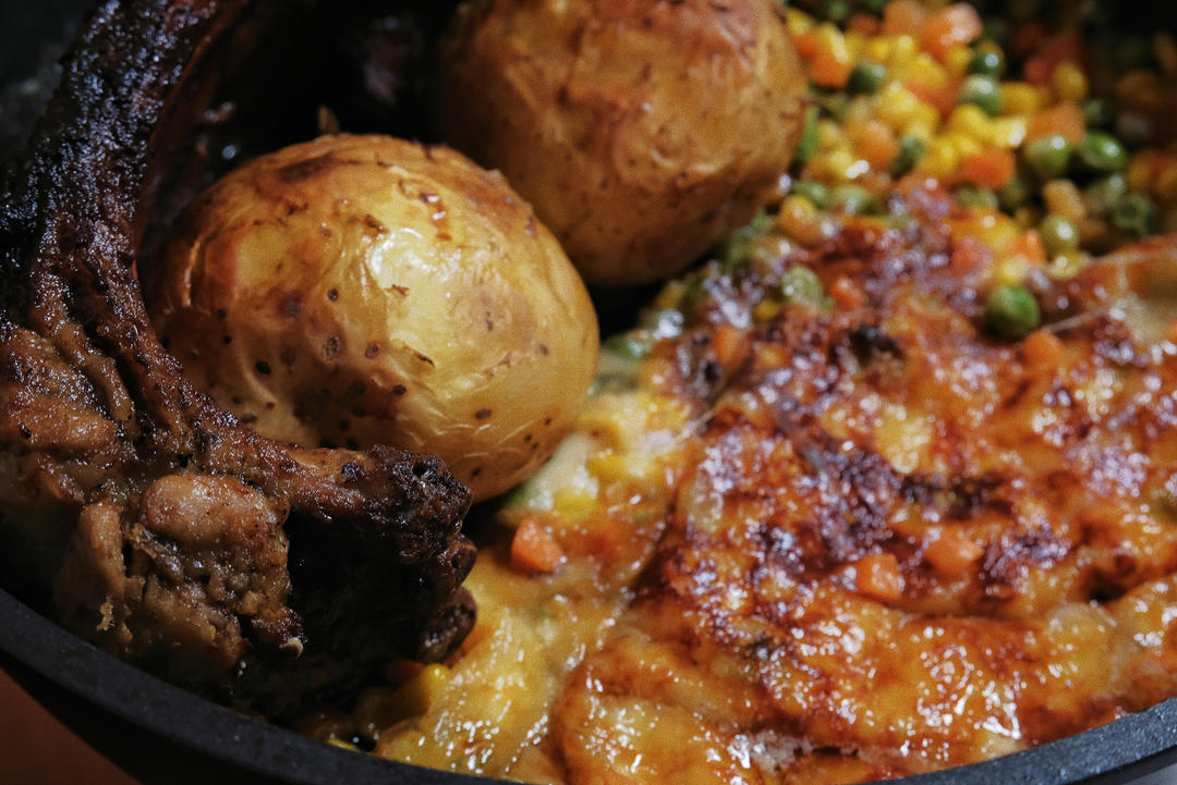 忙里偷闲吃饭饭