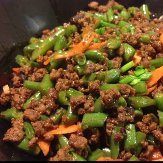 榄菜肉末四季豆