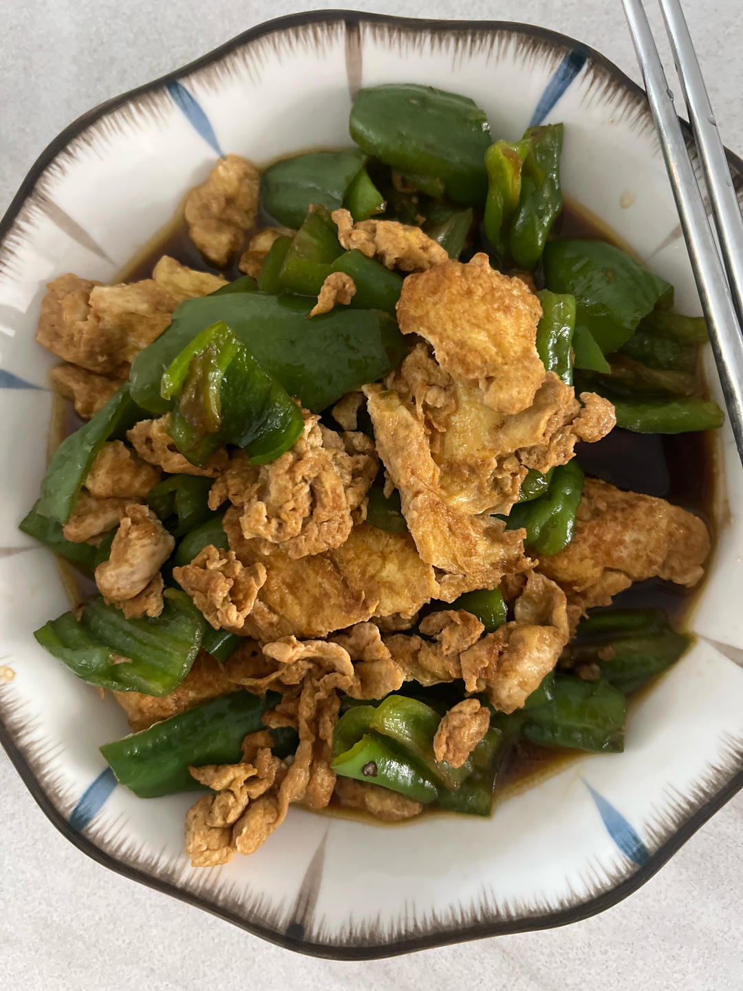 超级下饭的青椒炒鸡蛋