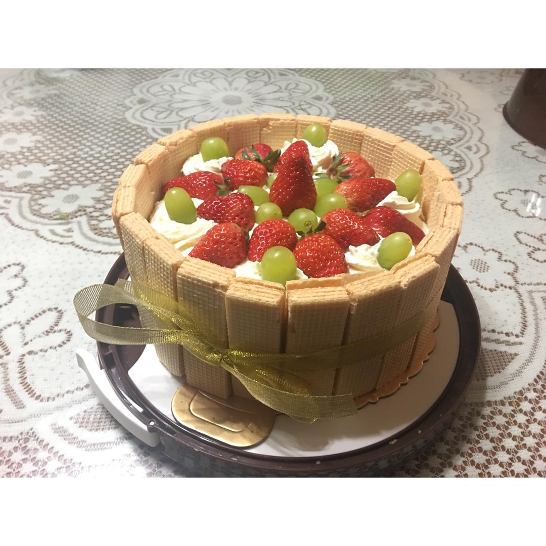 生日蛋糕教程【威化饼干围边】