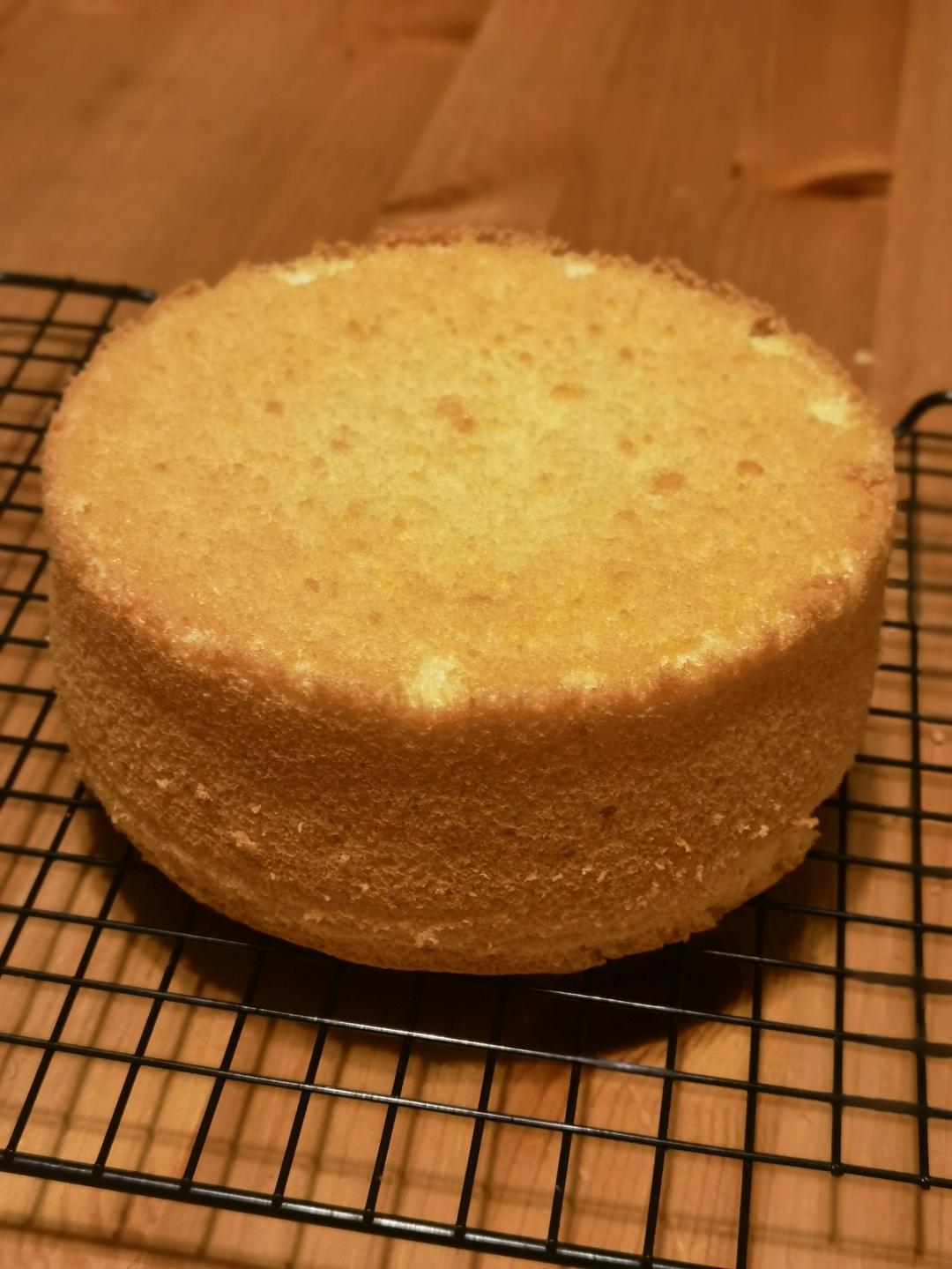 超柔软6寸戚风蛋糕(附8寸配方)零失败 超详细‼️含操作视频