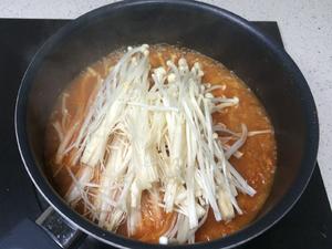 《昨日的美食》之吉尔贝尔风泡菜汤（佐蛤蜊和豆腐）的做法 步骤13